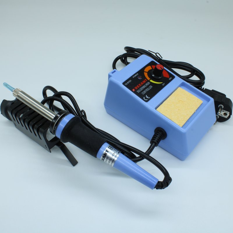 Паяльная станция R098 Rexant