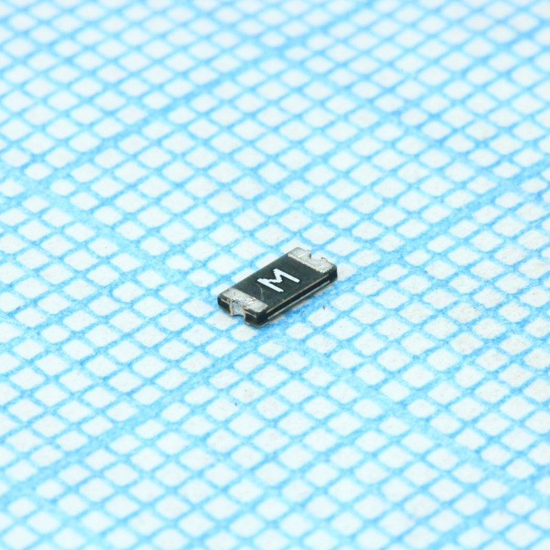 1206L450SLWR Littelfuse