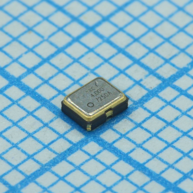 YSO690PR 4MHZ 3.3V 20PPM YXC