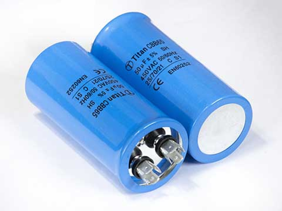 CBB65-А156J450V040075 Titan