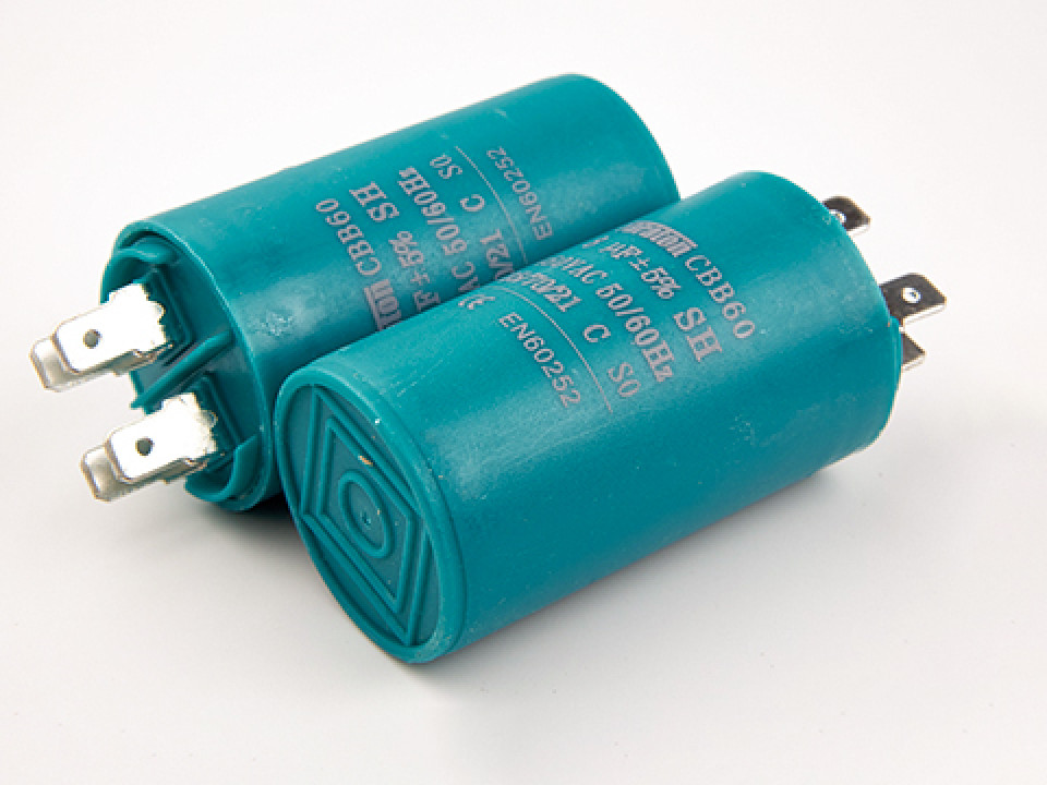 CBB60-A106J450V035 Faraton